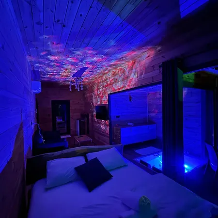 Bed & Breakfast Dolobi Camlihemsin