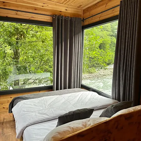 Bed & Breakfast Dolobi *
