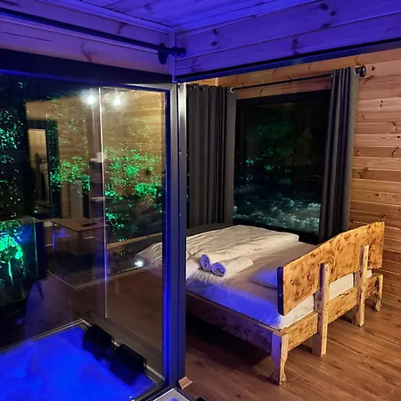 Dolobi Bed & Breakfast Camlihemsin